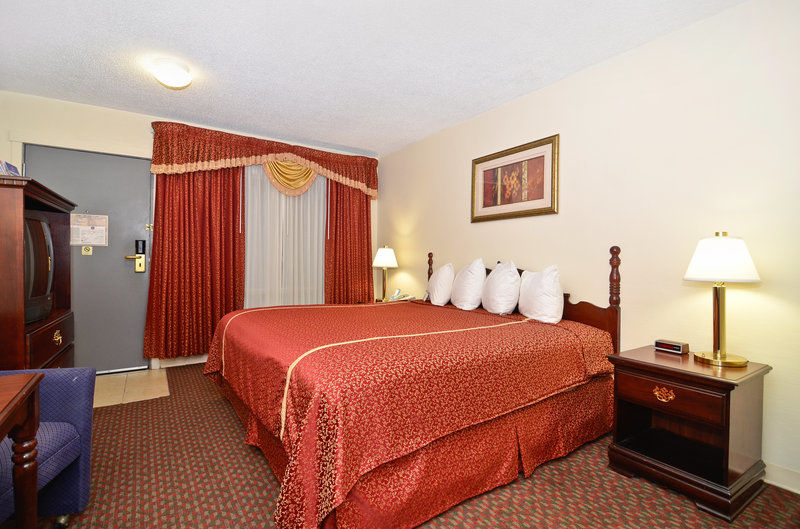 Best Western Inn Of St. Charles Saint Charles Esterno foto