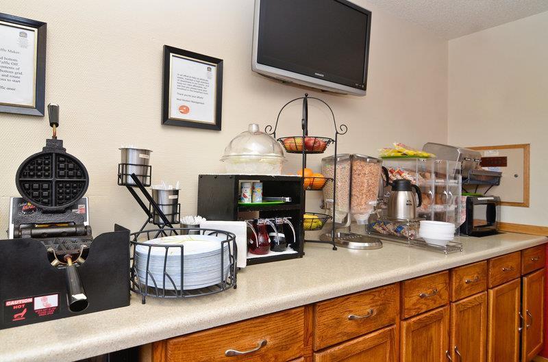 Best Western Inn Of St. Charles Saint Charles Ristorante foto